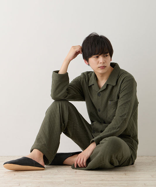 オリーブグリーン (176cm/M着用)