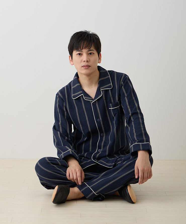 ステッチストライプNV (176cm/M着用)