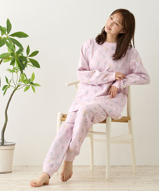 スプリングフラワーLA（身長163cm・M着用）