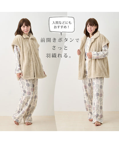 前開きでさっと羽織れる。入院などにもおすすめ。